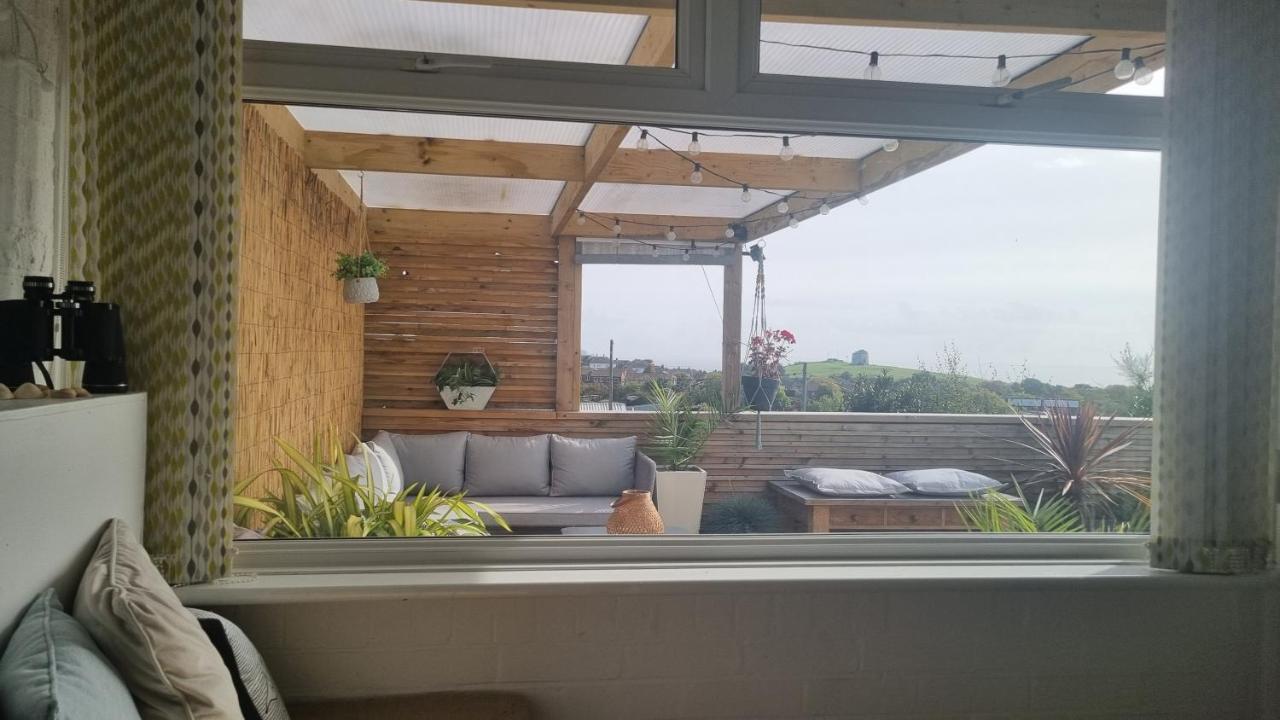 Bijou Annexe, Sea View, Private Entrance & Parking - Folkestone Hotel Exterior photo